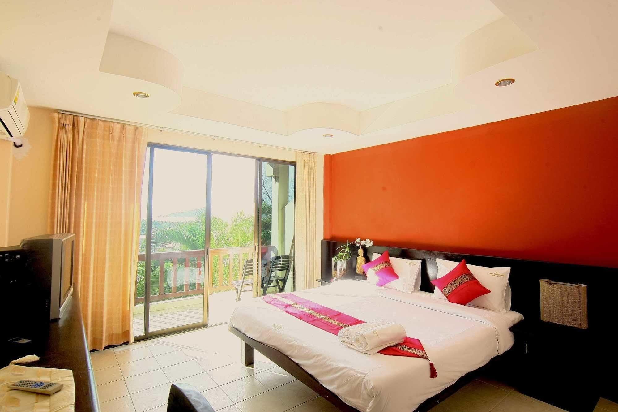 Sea Hills Resort Patong Exterior foto